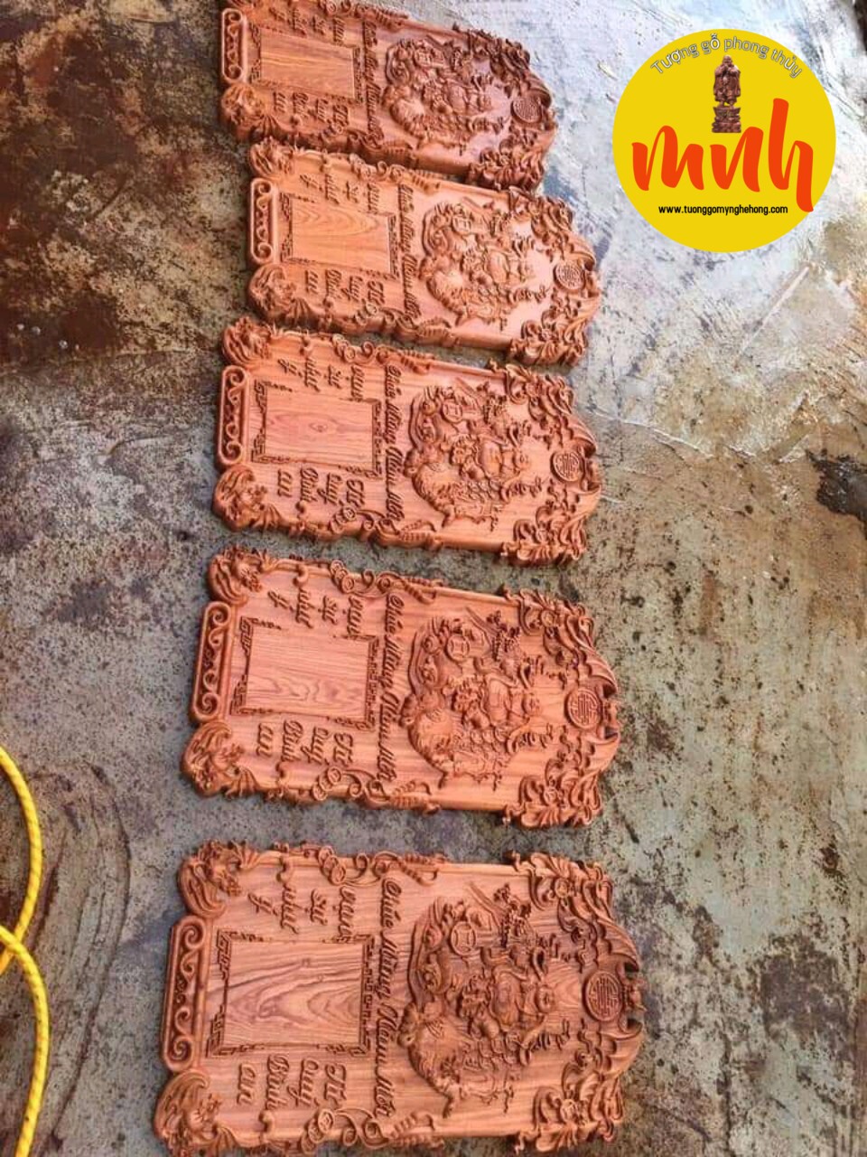 Đốc Lịch Điêu Khắc Tứ Quý